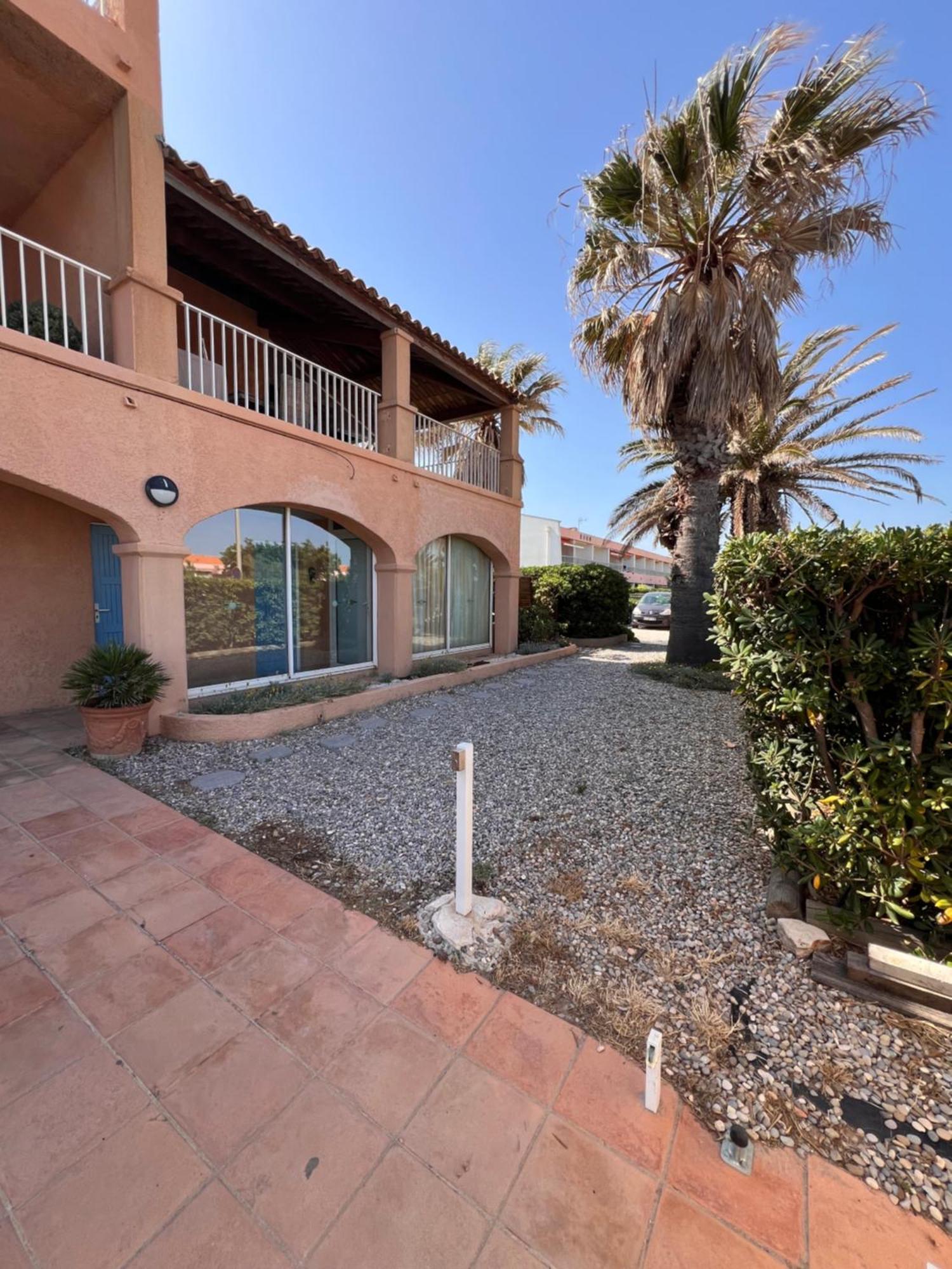 Apartament La Bergerie Hyères Zewnętrze zdjęcie